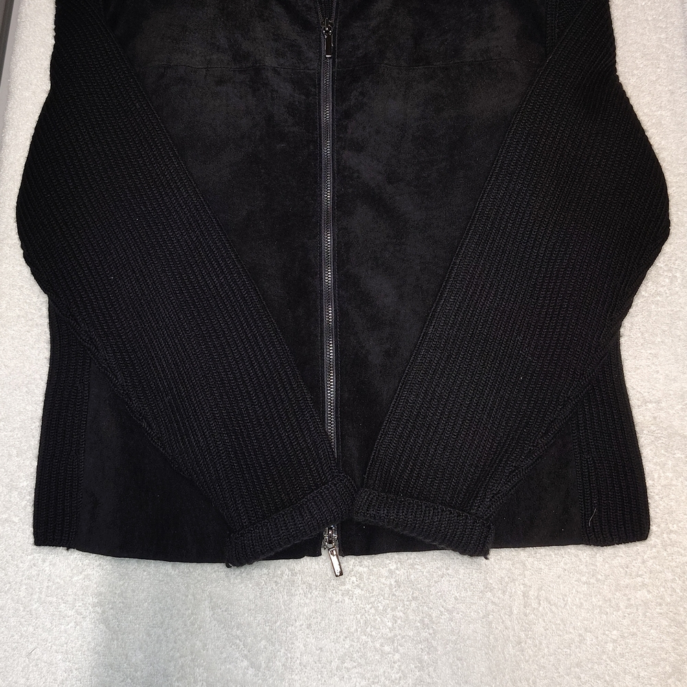 Elegant Black Leather Jacket for Women